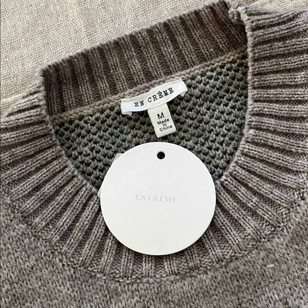 En Crème Shelby Flower Cloud Sweater - Grey Green - Picture 7 of 11